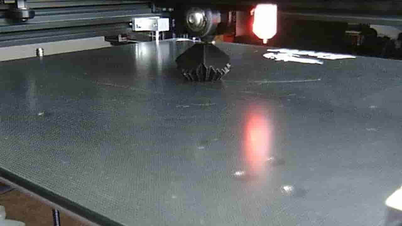 https://www.lynkservers.com/_main/videos/lynktube/s1_13/Lynk-Printing_-_Replacement_Gear_For_Fidget_Gear_Cube.jpg